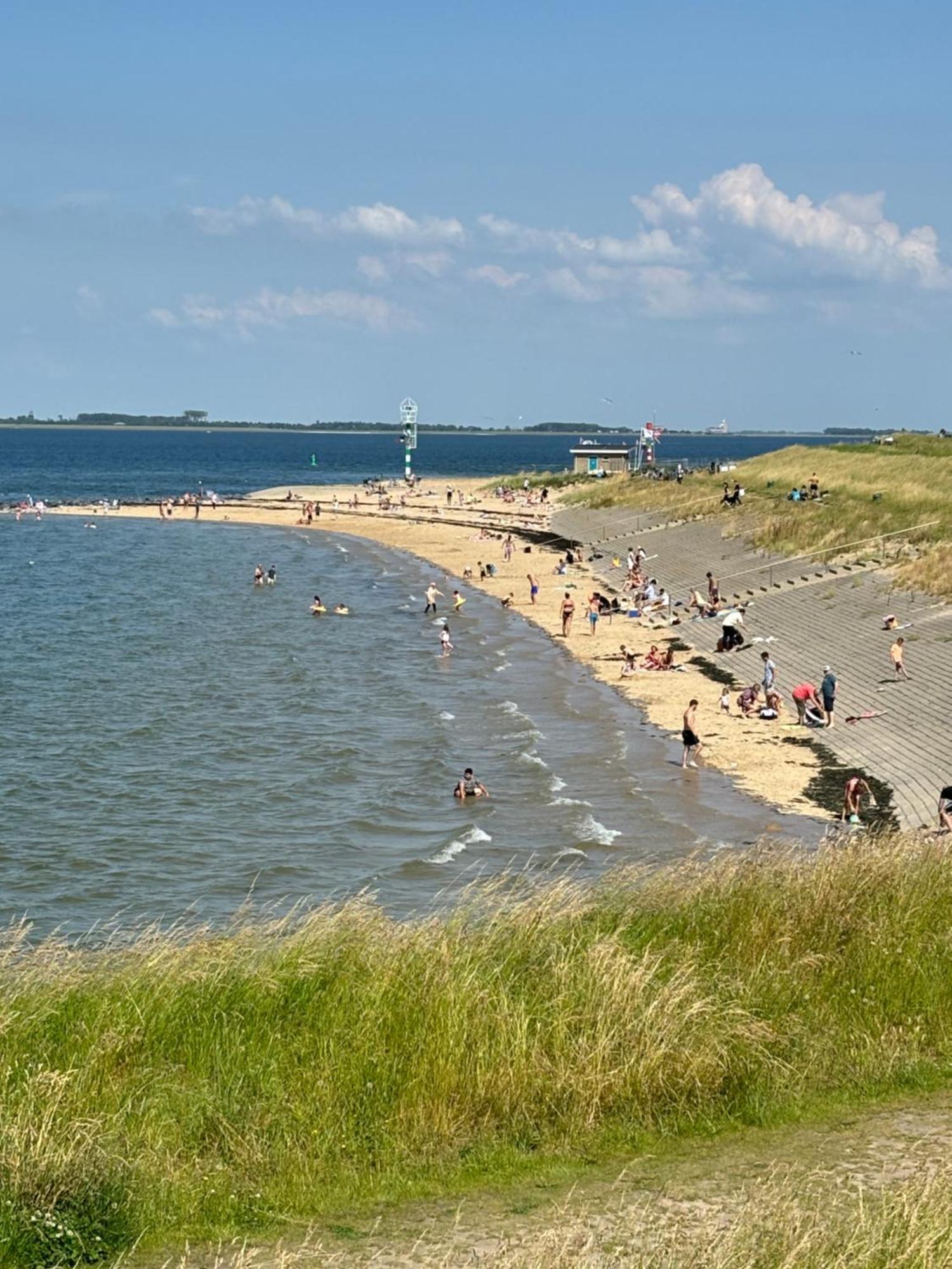 Comfortabel En Gezellig Vakantiehuis Bij Het Strand Wemeldinge Extérieur photo